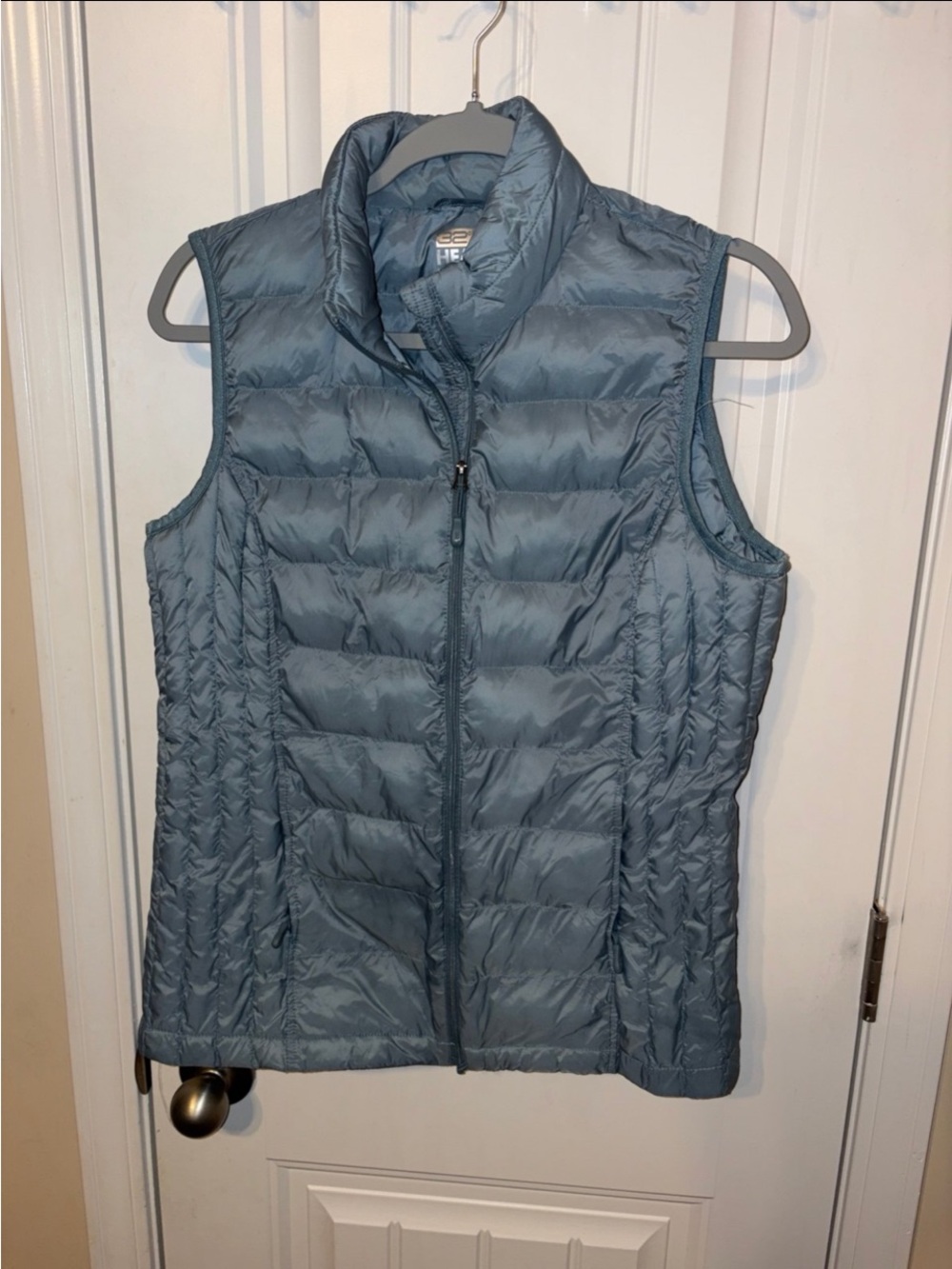 EUC 32 degrees Blue Gray Lightweight puffer vest M
